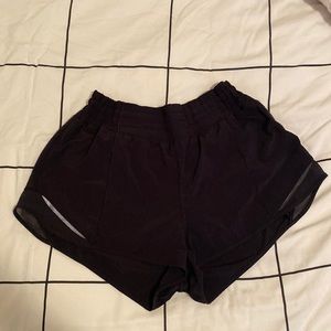 Lululemon Hotty Hot High-Rise 4” Shorts